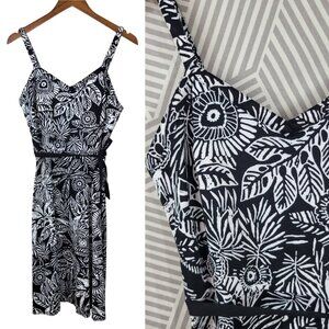 Catherine Stewart Dress Sz 8 Floral Black White Tropical Tie Waist Knee Length